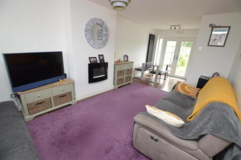 Lounge/dining room/kitchen