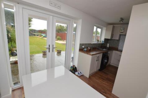 Lounge/dining room/kitchen