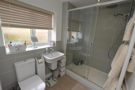 En-suite shower room
