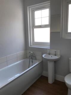 BATHROOM.JPG