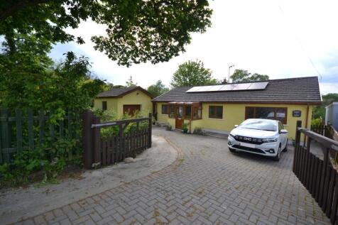 nant y deri new front photo.jpg