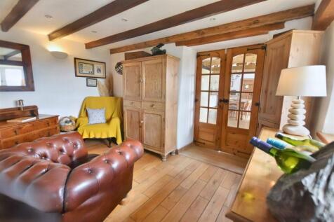 Snug Room