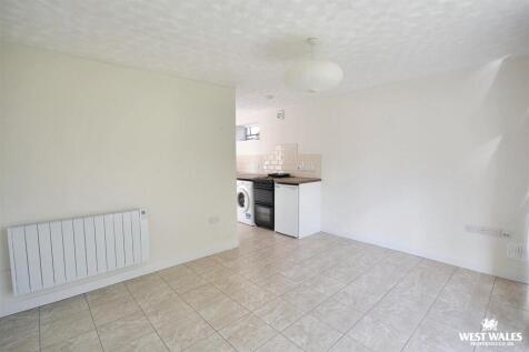Living room/dining room