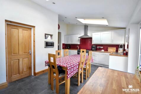 Kitchen / Diner