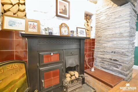 Feature Fireplace