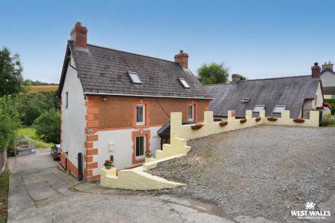 Front of Property &amp; Additional Parking