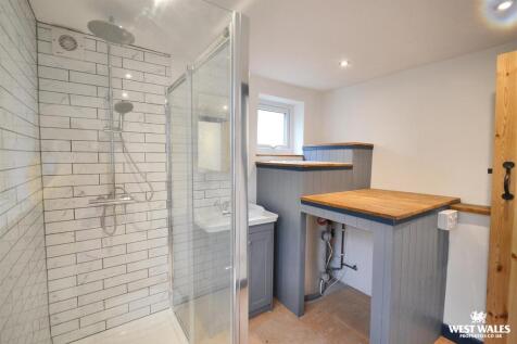 Shower - Room