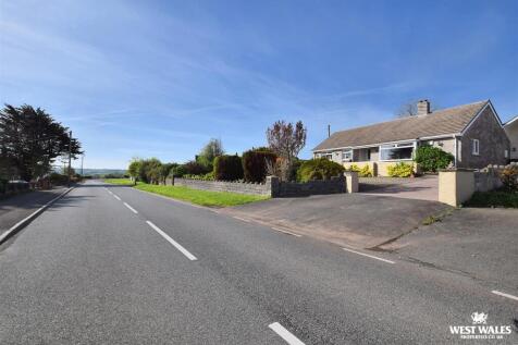 Front of Property / Road