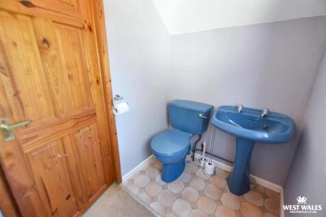 Master Ensuite WC