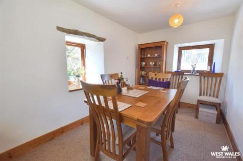 Dining Room / 2nd Bedroom
