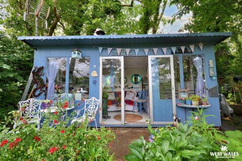 Summerhouse 2