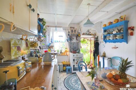 Kitchen - 4