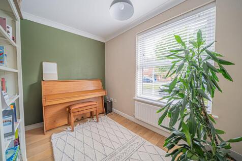 Property Image 9