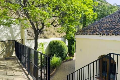 Property Image 44