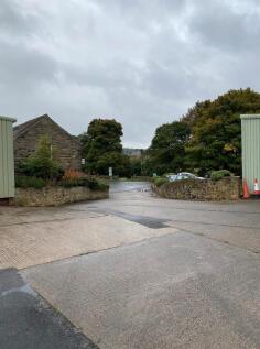 Large access yard