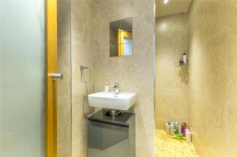 En Suite Shower Room