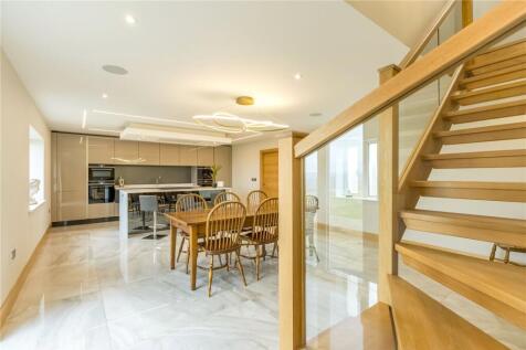 Living/Dining Kitche