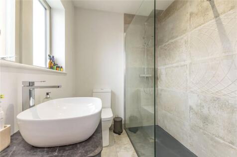 En Suite Shower Room