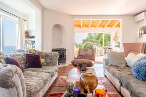 Property Image 9