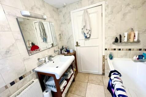 GFF BATHROOM