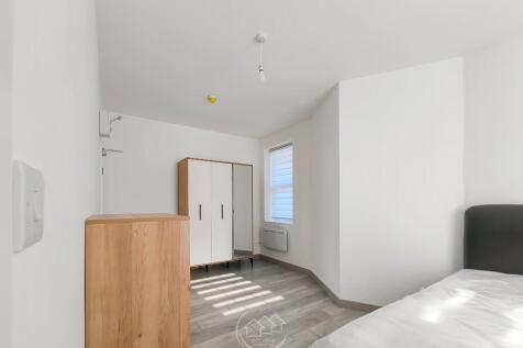 Room 5 