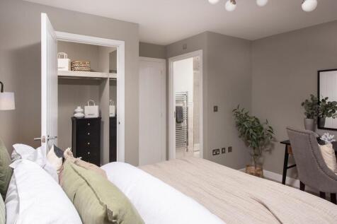 With a stylish en-suite to finish