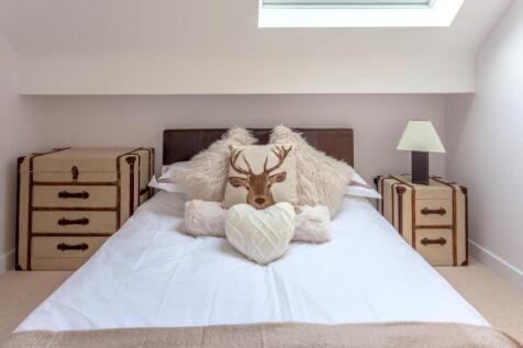 Bedroom.jpg