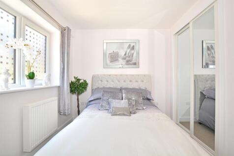 Bedroom Silver 2.jpg