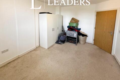 Bedroom 2 2