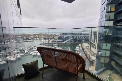 Reception balcony