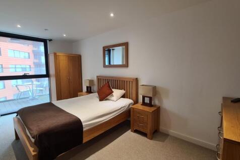 Second bedroom