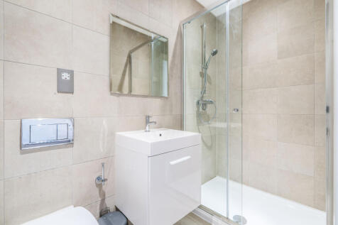 Ensuite Shower Room