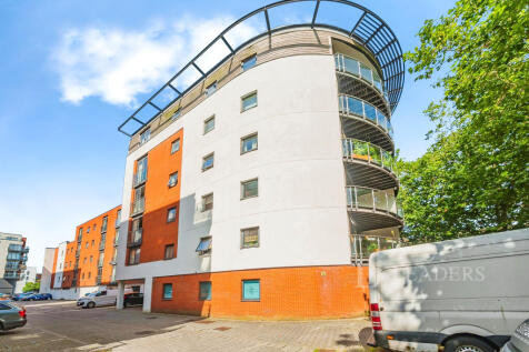 Endeavour Court