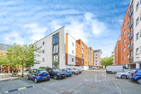 Endeavour Court