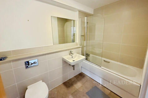 En-suite Downstairs