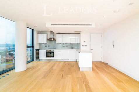 Kitchen and Receptio