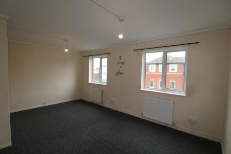 Master bedroom i 