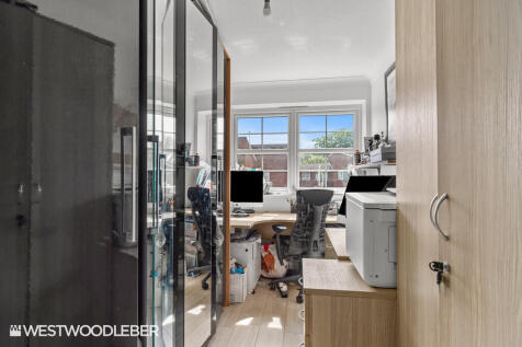 ClyftonClose_11