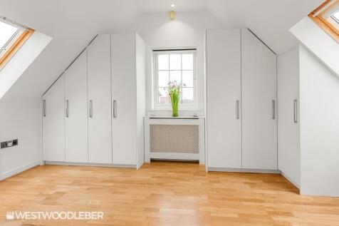 Frinton_12-upscal...