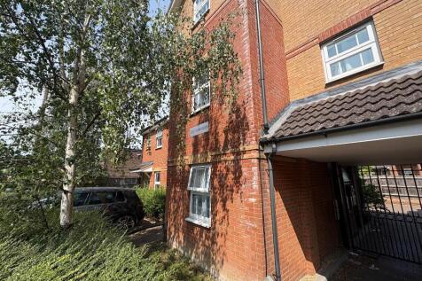 Property Image 8