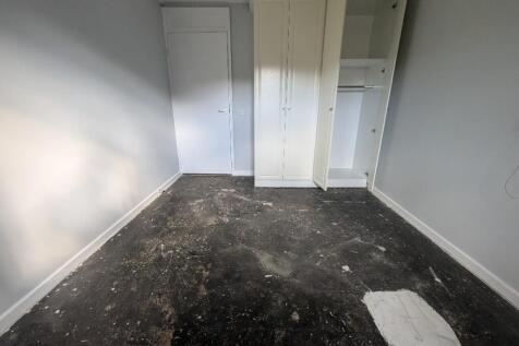 Flat Bedroom