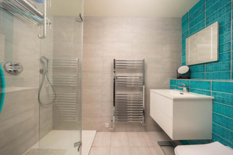 Master Ensuite