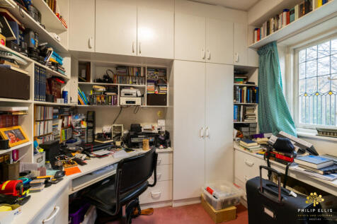 Office/Bedroom 5
