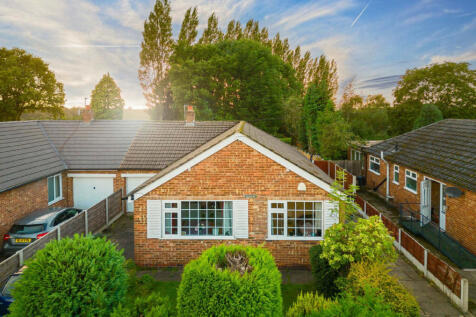 189 Overdale Road, Romily, Stockport SK6 3EN