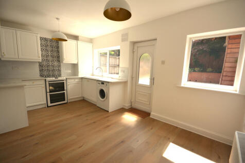 Dining/Kitchen