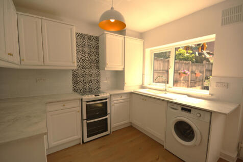 Dining/Kitchen