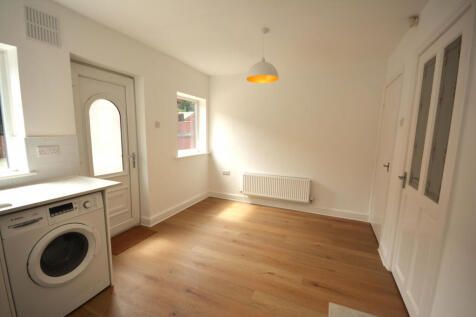 Dining/Kitchen