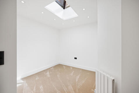 Principal bedroom Dressing room