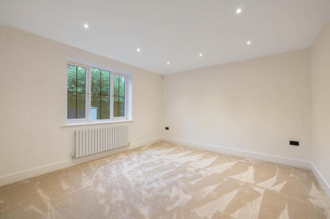 Snug/Reception room 2