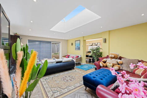 Reception room 3